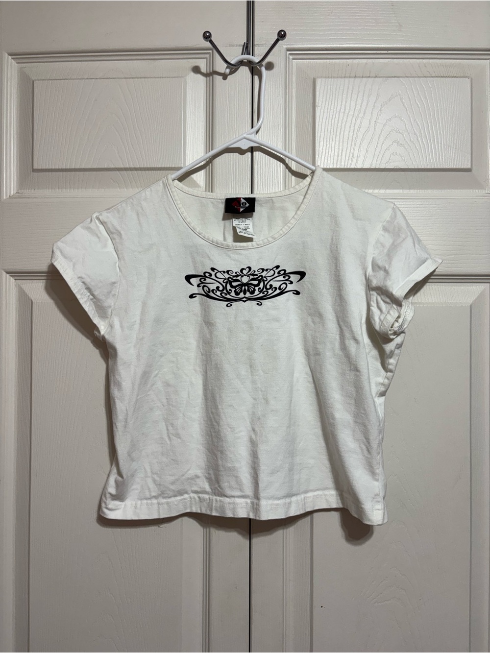Vintage No Boundaries White Baby Tee 90’s Style